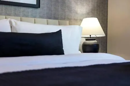 Holiday home The Willow - Rooftop Lounge With Skyline Views Nashville United States