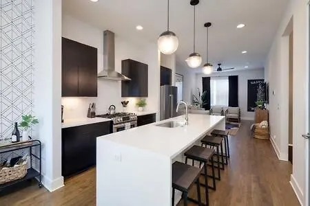 Holiday home The Willow - Rooftop Lounge With Skyline Views Nashville United States